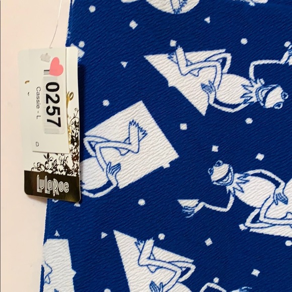 NWT Disney Kermit The Frog LuLaRoe Skirt SZ-L - Picture 3 of 7